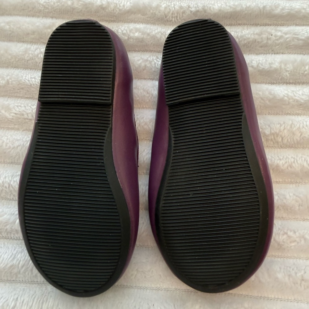 Joe Fresh Purple Kids Ballet Flats - Picture 3 of 3